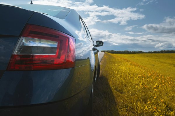 Covoiturage : les avantages environnementaux et économiques